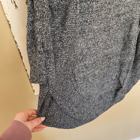 Express sweater - Picture 4 of 5